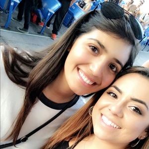 Meet your Posher, Yarah